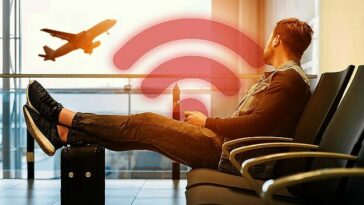 Sin esa capa de protección, los ciberdelincuentes que utilizan el mismo Wi-Fi de la aerolínea pueden acceder fácilmente a sus dispositivos, acceder a su información y propagar malware.