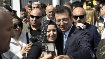 El partido gobernante de Turquía fue derrotado en las elecciones a la alcaldía en un sorprendente revés
