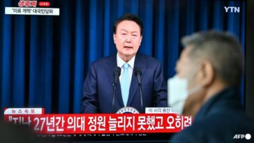 El presidente surcoreano critica al "cártel" de médicos mientras se prolonga la huelga