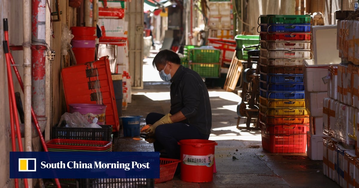 El salario mínimo en Hong Kong aumentará a 41,8 dólares de Hong Kong por hora este año
