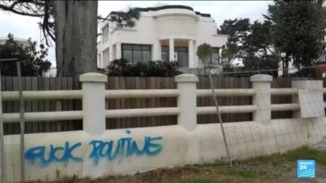 Francia confisca villa junto al mar perteneciente a socios de Putin