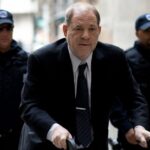 Harvey Weinstein hospitalizado tras ser trasladado a prisión