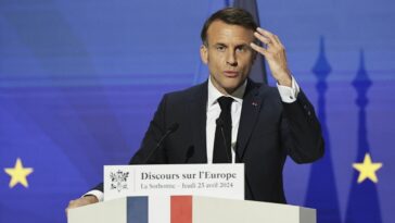 Macron insta a limitar la edad de 15 años en las redes sociales en toda Europa