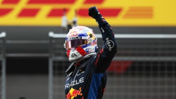 Max Verstappen elogia el fin de semana "increíble" en China al obtener la victoria en medio de múltiples reinicios