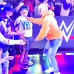 Rey Mysterio sorprende a los niños de Make-A-Wish con una conmovedora experiencia WWE
