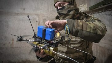 Ucrania ha dependido en gran medida de drones baratos que pueden atacar posiciones rusas a distancia.