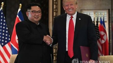 (2nd LD) U.S. &apos;deliberately&apos; excluded Moon from 2018 Trump-Kim summit under &apos;America first&apos; policy: ex-official