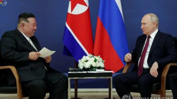 (LEAD) N. Korean leader congratulates Putin on inauguration