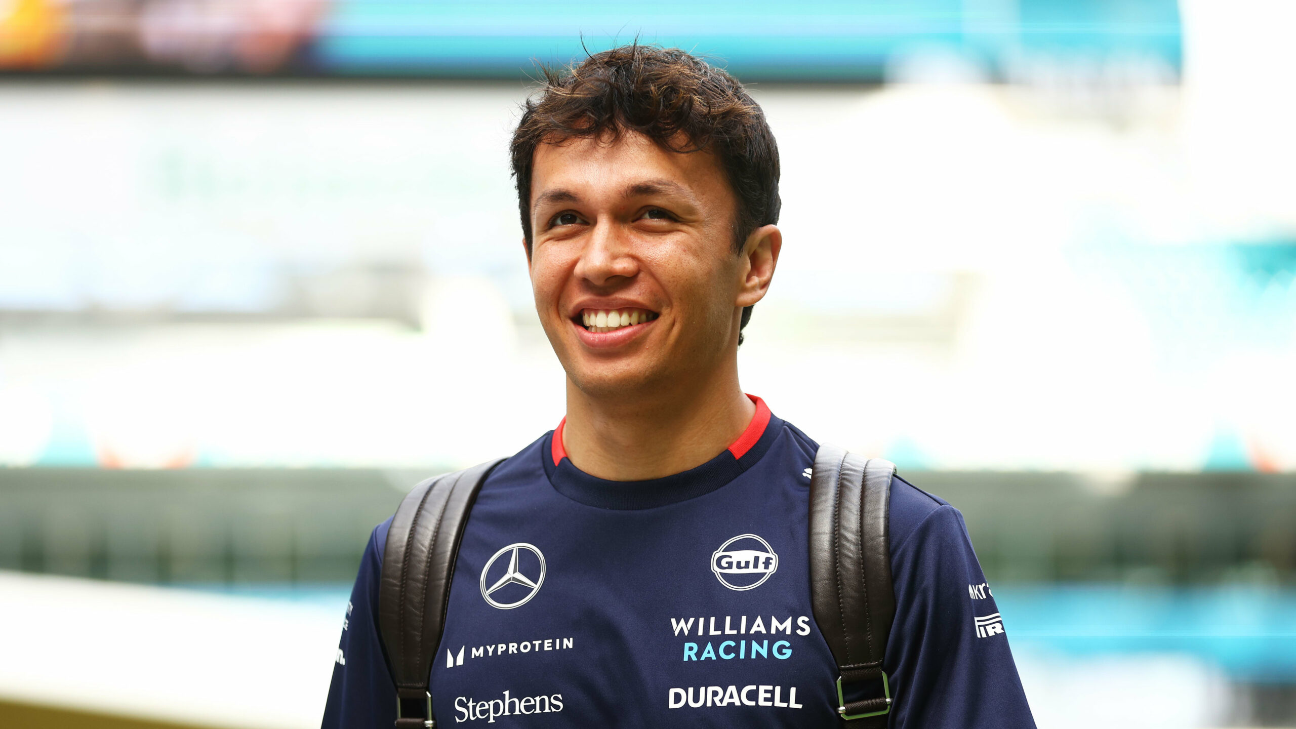 Alex Albon firma una extensión de contrato de varios años con Williams para 2025 y más allá
