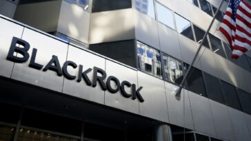 BlackRock abre una empresa de inversión saudí con 5.000 millones de dólares iniciales del PIF