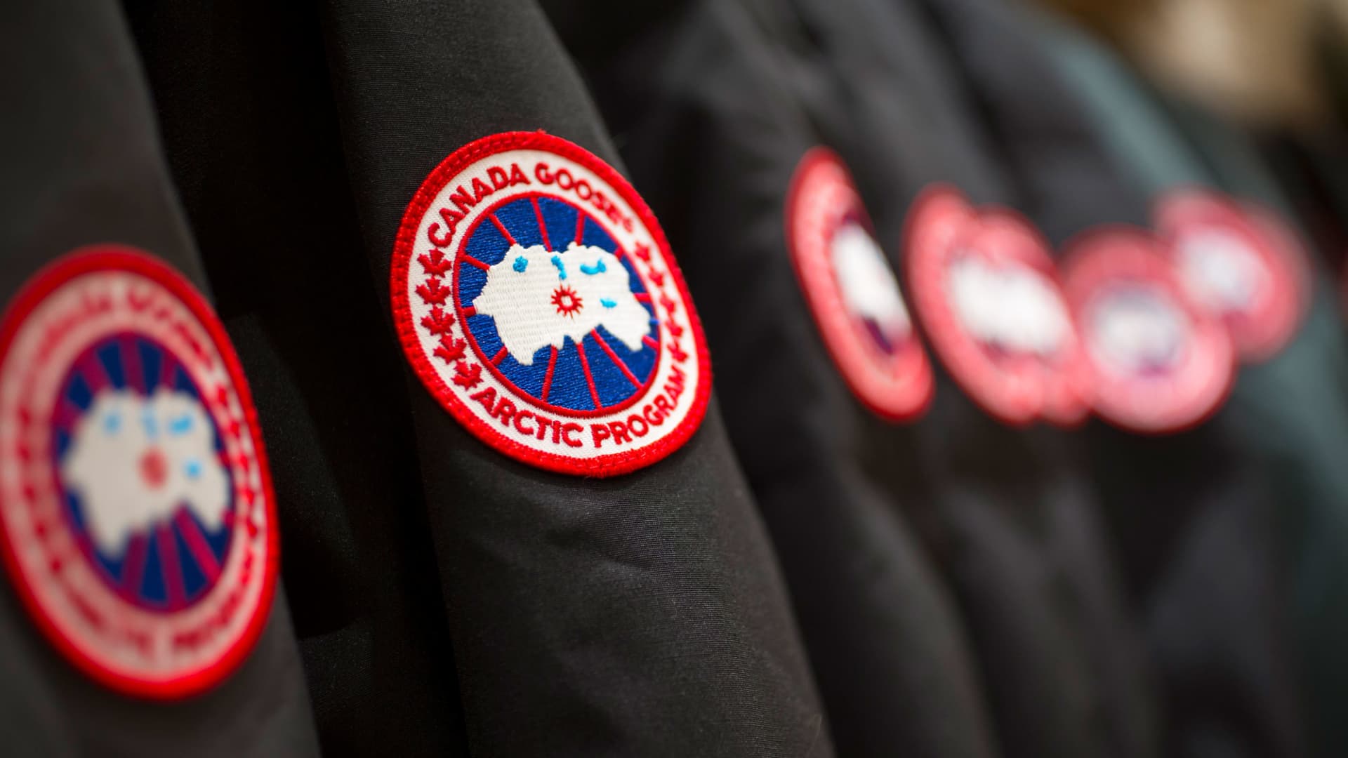 Canada Goose aumenta un 16% después de que la compañía informara un aumento de crecimiento en China
