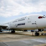 Funcionarios estadounidenses investigan acusaciones de que trabajadores de Boeing falsificaron registros de inspección
