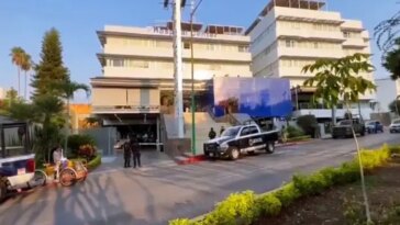 Hombres armados irrumpen en hospital de Cuernavaca y ejecutan a paciente en cuidados intensivos
