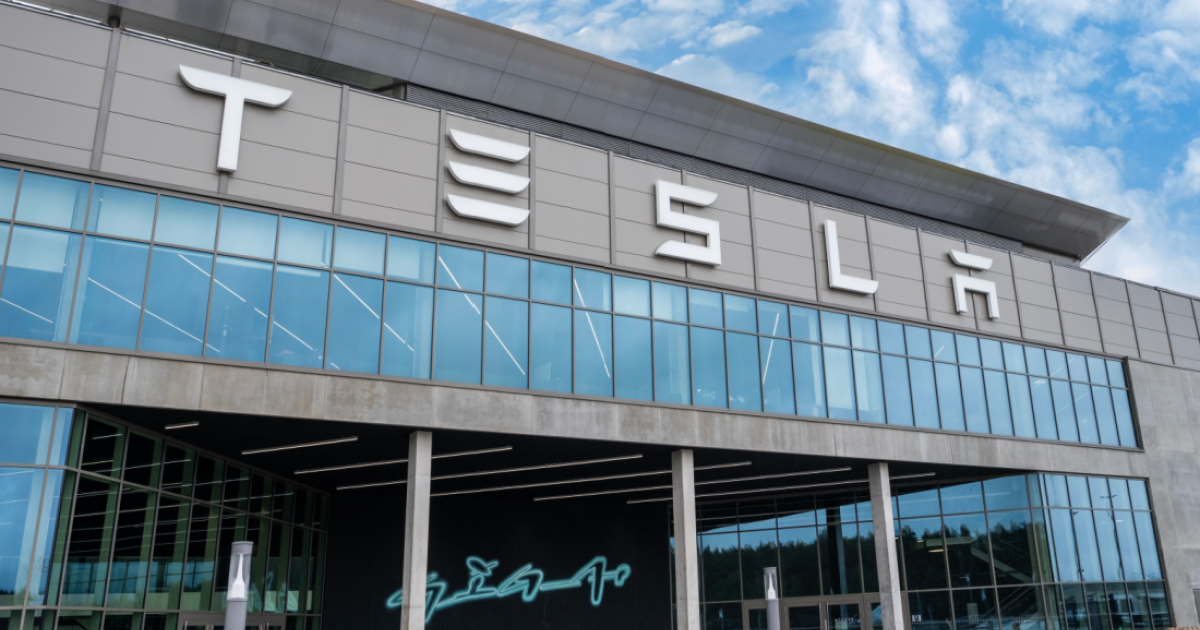 Tesla impone el día del teletrabajo para los empleados de la fábrica de Brandeburgo
