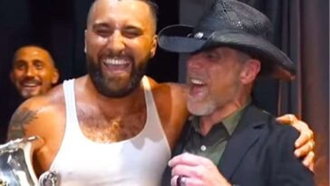 Tony D'Angelo celebra la victoria de la Heritage Cup con Shawn Michaels después del 14 de mayo WWE NXT