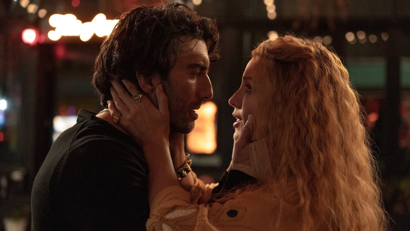  Tráiler de It Ends With Us: Blake Lively y Justin Baldoni protagonizan una adaptación novedosa sobre el abuso y las relaciones tóxicas.  Mirar
