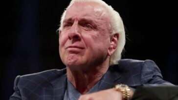 WWE tenía tres versiones RAW listas en caso del fallecimiento de Ric Flair en 2017