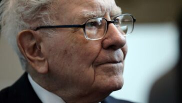 Warren Buffett finalmente revela la misteriosa empresa en la que ha invertido 10.000 millones de dólares