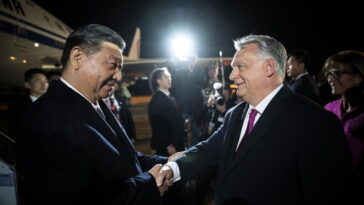 Xi Jinping visita Hungría, amiga de China, en la última parada de su gira europea