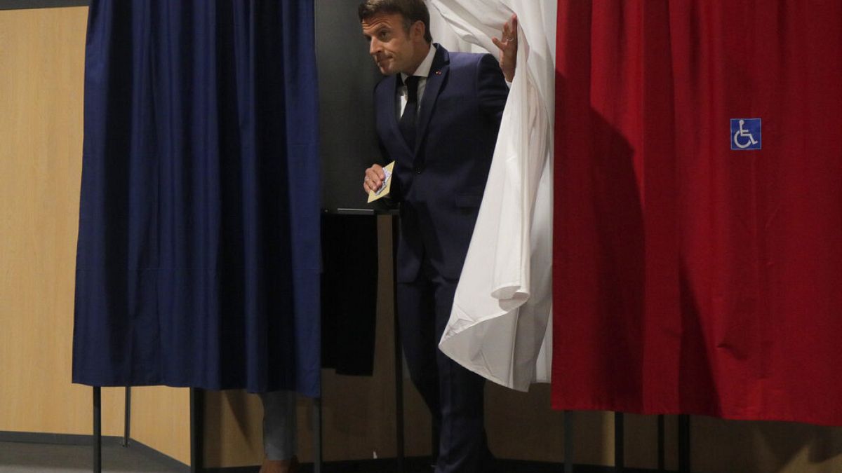 Cómo afronta Francia la parálisis política: cuatro escenarios para las elecciones
