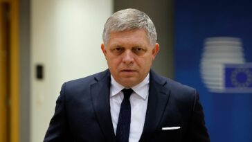 El primer ministro eslovaco, Robert Fico, dice que no siente "ningún odio" hacia su atacante