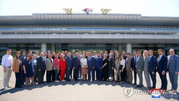 Russian youth delegation discusses ways to promote cooperation with N. Korea