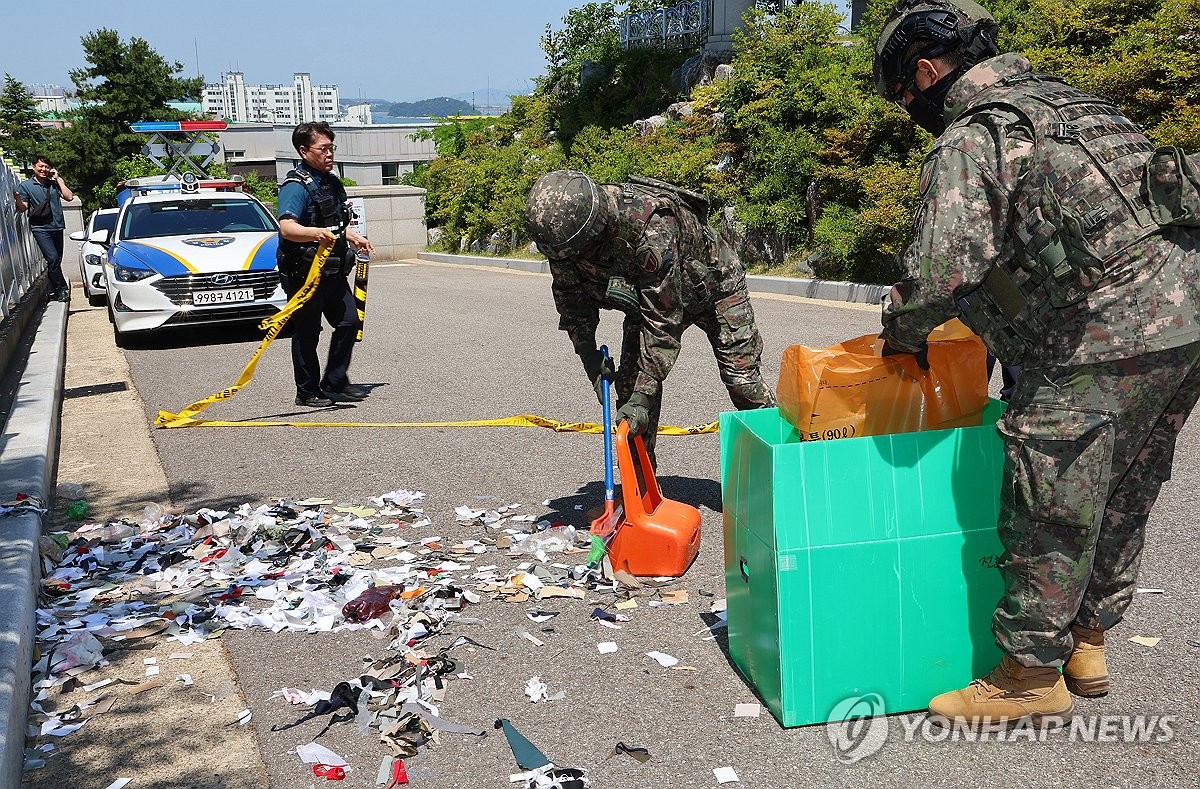 Presidential office orders compensation for damage caused by N.K. trash balloons