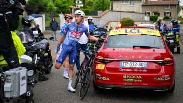 La quinta etapa del Critérium du Dauphiné neutralizada sin ganador tras una mega caída