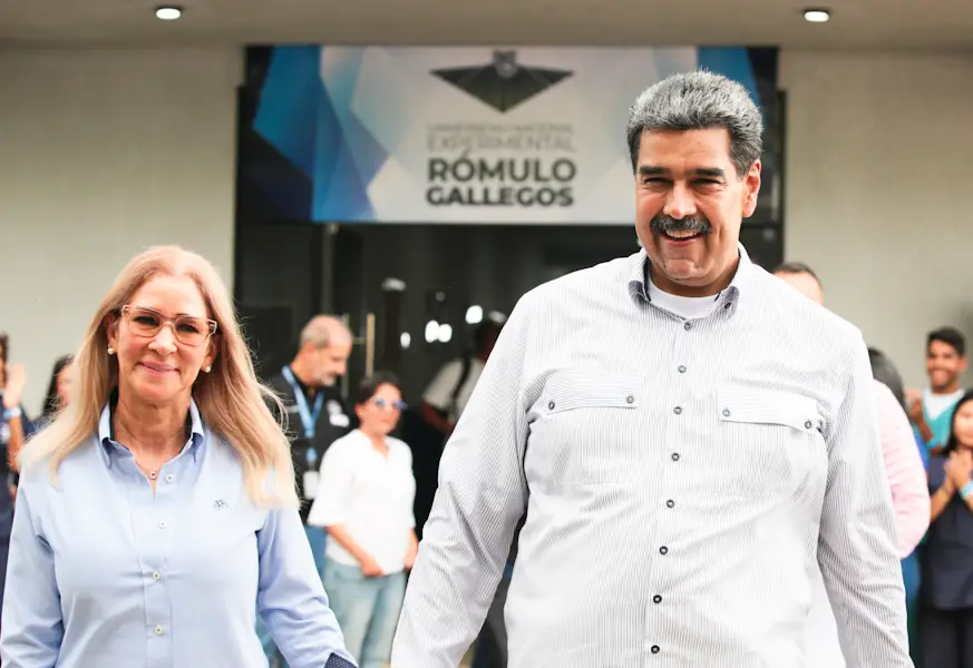 Presidente venezolano continúa liderando encuestas para las elecciones del 28 de julio - teleSUR
