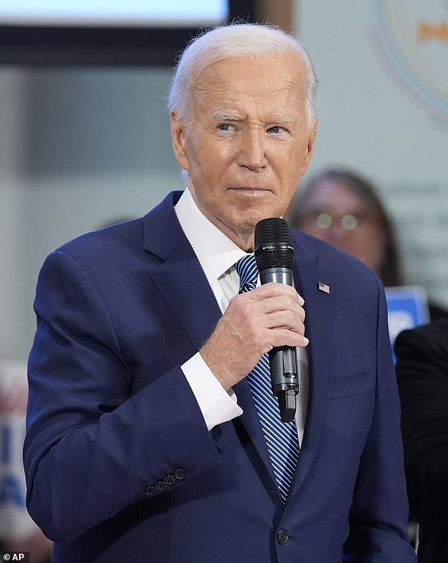 ¿Cuál es el mayor problema de la política estadounidense este verano? La edad de Joe Biden y su aptitud para ocupar un segundo mandato, un asunto sobre el que el 80 por ciento de los estadounidenses ya ha llegado a la conclusión de que no es apto.