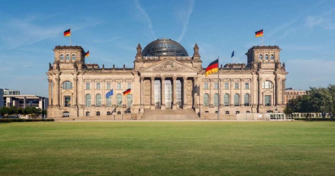 Alemania fija fecha para elecciones federales de 2025
