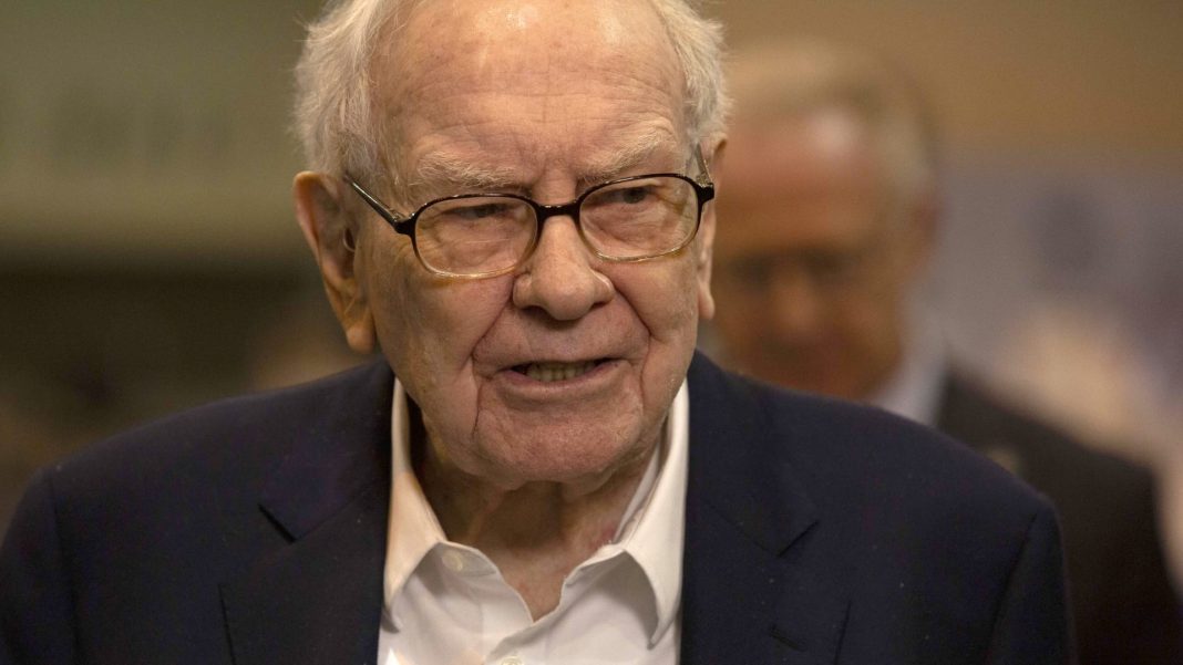 Berkshire Hathaway, de Warren Buffett, vende Bank of America por noveno día consecutivo
