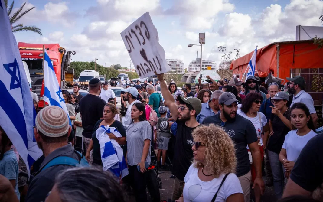 Detenidos 9 soldados israelíes por graves abusos contra un preso palestino - teleSUR
