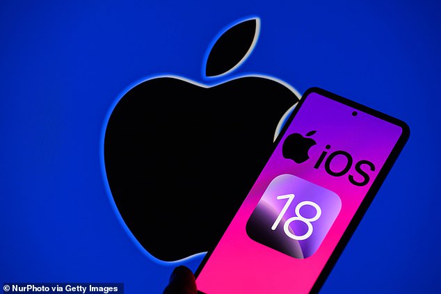 Un experto ha afirmado que el sistema iOS 18 que acompaña al nuevo iPhone 16 puede no incluir algunas funciones esenciales de Apple Intelligence, incluida la integración de ChatGPT y herramientas de mejora de la escritura.