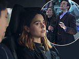 Los fanáticos de Doctor Who se vuelven locos después de ver un divertido guiño a la participación de Jenna Coleman en el programa en su nuevo drama de la BBC, The Jetty
