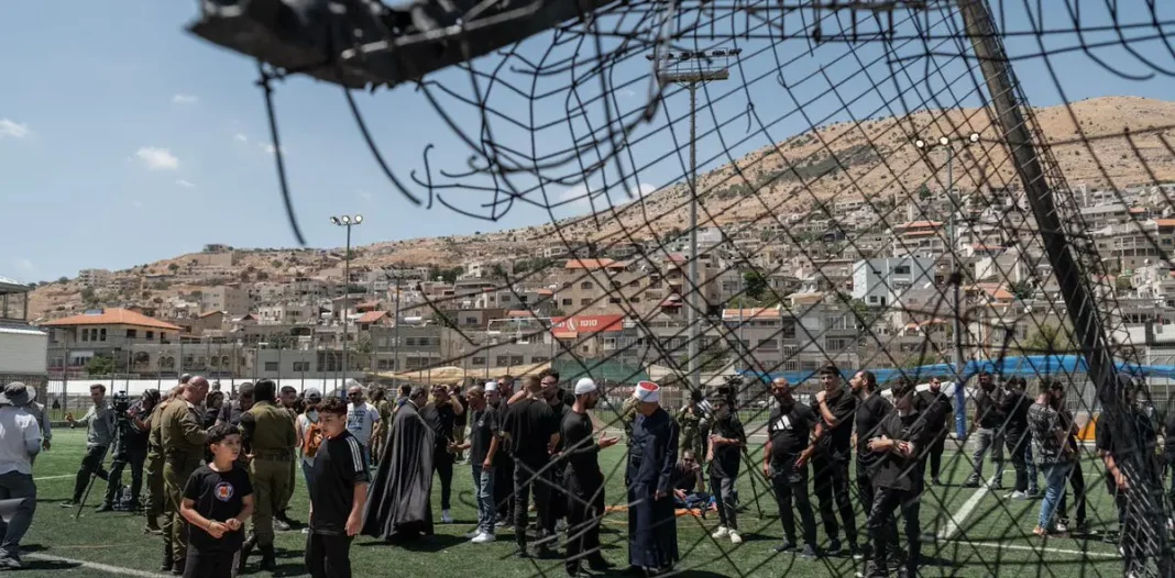 Los habitantes de los pueblos del Golán rinden homenaje a los 12 niños asesinados por Israel en Majdal Shams - teleSUR
