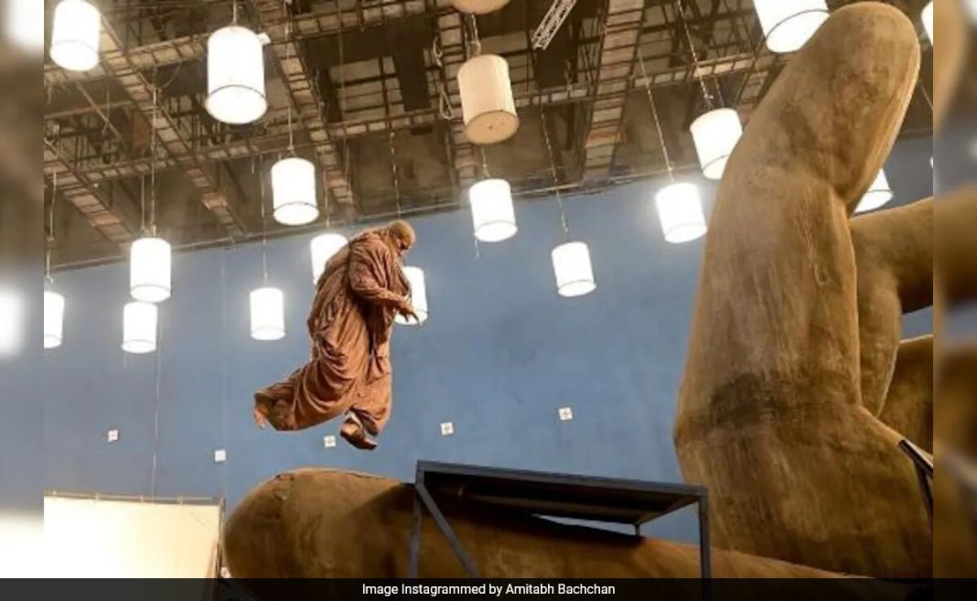 Una foto BTS de Amitabh Bachchan de <i>Kalki 2898 d.C.</i>: