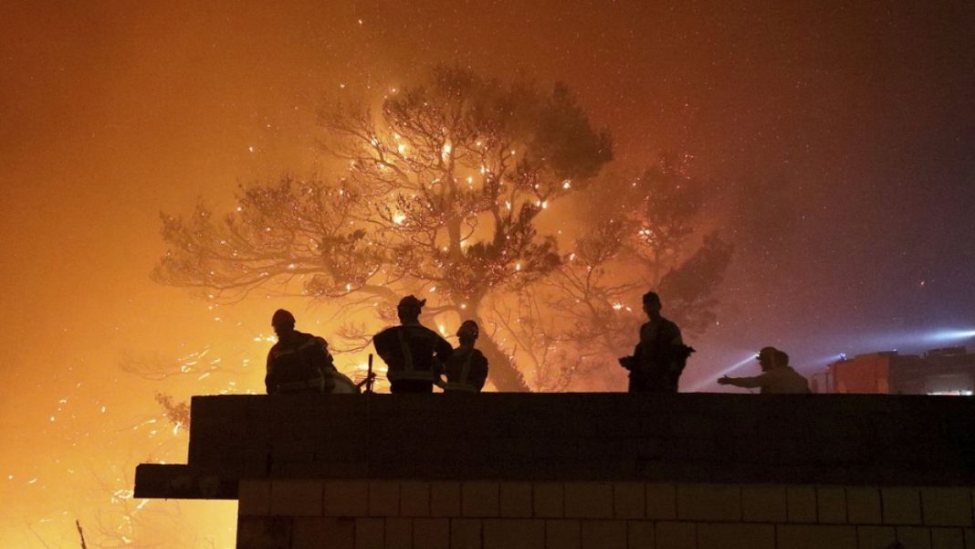 ¿Cómo combate el Mecanismo de Protección Civil de la UE los incendios forestales?
