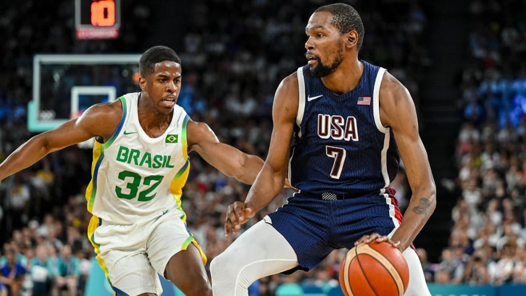 Baloncesto de EE. UU.: Kevin Durant supera a Lisa Leslie como máximo anotador olímpico de todos los tiempos de EE. UU. con una volcada contra Brasil
