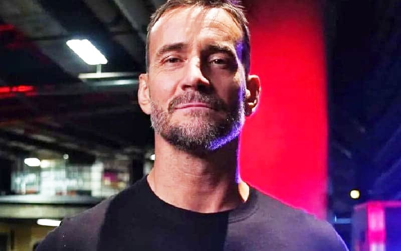 CM Punk protagonizará la próxima película de comedia negra ''Let's Start a Cult''
