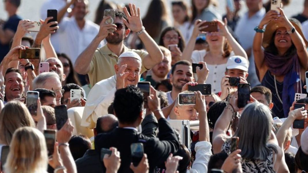 El Papa desafía las expectativas con un viaje épico por Asia que incluye escalas en Singapur e Indonesia
