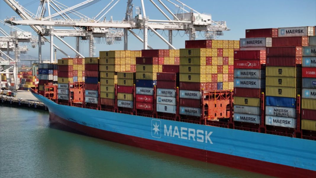 El director ejecutivo del gigante naviero Maersk afirma que no hay señales de recesión en la demanda de transporte de carga en EE.UU.
