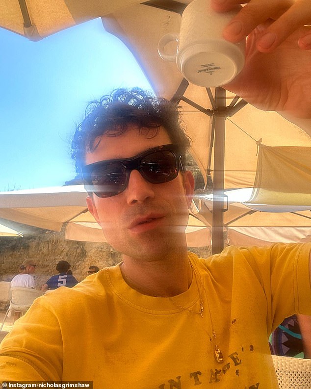 Nick Grimshaw y su madre de 81 años fueron sedados por una banda criminal en Ibiza y aterrorizados en su villa el mes pasado