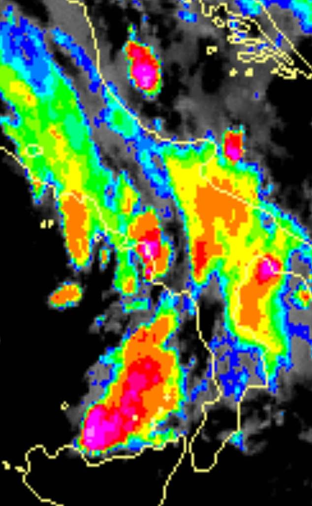 Un nuevo mapa meteorológico muestra cómo el superyate de Mike Lynch fue azotado por vientos de hasta 150 mph antes de hundirse