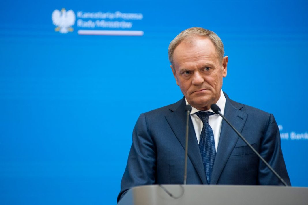 El primer ministro Tusk advierte a Polonia que debe frenar su defensa aérea
