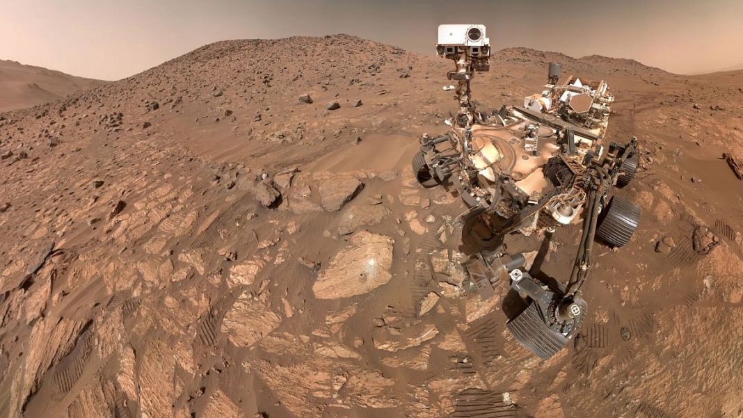 El rover Perseverance de la NASA encuentra una roca con signos de posible vida en Marte
