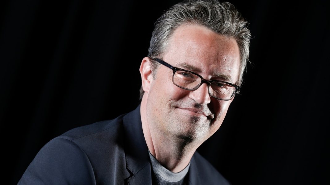 El supuesto traficante de ketamina de Matthew Perry podría haberse referido a él como 'Chandler' en mensajes secretos
