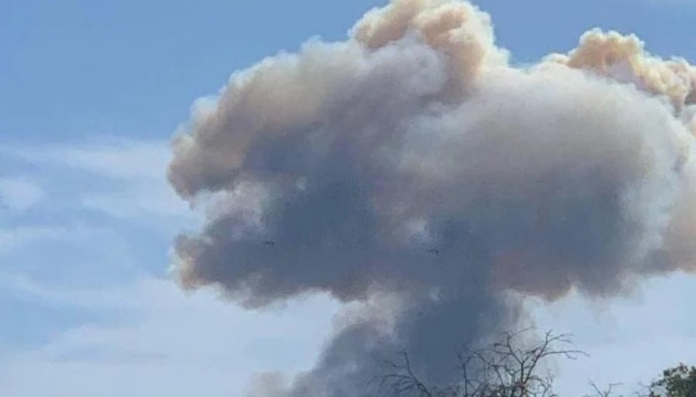 Guardias fronterizos de Ucrania destruyen estación de comunicaciones rusa en el frente sur
