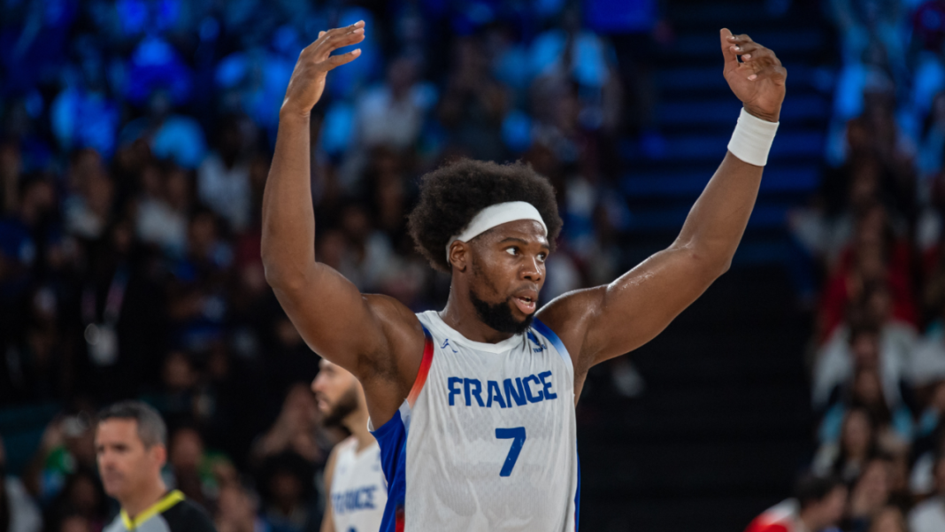 Guerschon Yabusele firmará contrato por un año y 2,1 millones de dólares con los 76ers tras brillar en los Juegos Olímpicos, según informe
