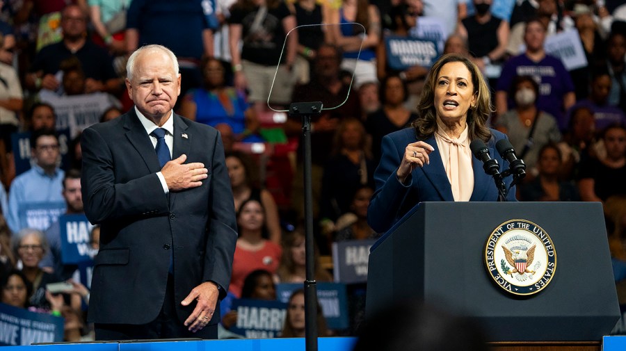 Harris y Walz enfrentan presión de la izquierda por la guerra entre Israel y Hamás
